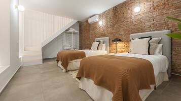 1 slaapkamer, een strijkplank/strijkijzer, gratis wifi, beddengoed