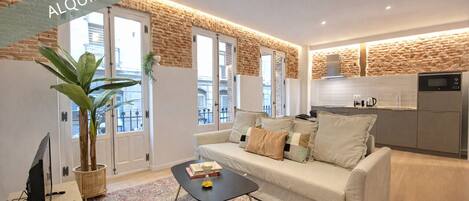 Télévision à écran plat