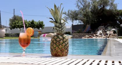 Ăvasion Ă Kipos: Villa avec piscine privĂ©e prĂšs de Mesologgi