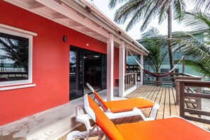 Family House, 2 Bedrooms, Beach View, Oceanfront | Balcony - Casita Playa del Parque (San Pedro)