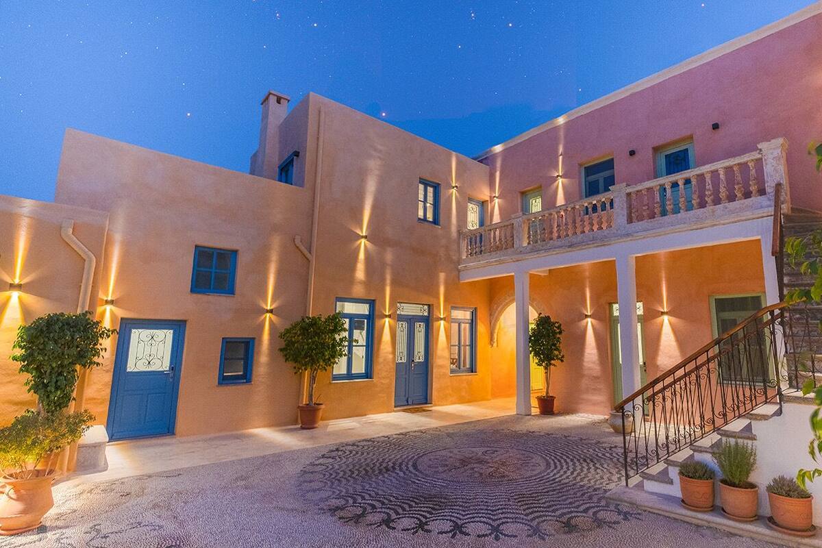 Design Studio | Exterior