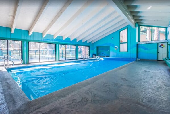 Piscine couverte