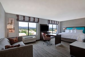 Ropa de cama hipoalergénica y escritorio