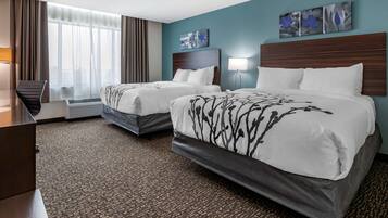 Zimmer, 2 Queen-Betten, barrierefrei, Nichtraucher | Schreibtisch, kostenloses WLAN, Bettwäsche