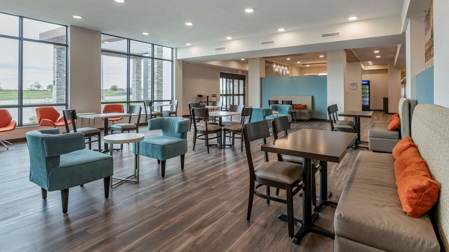 MainStay Suites Waukee - West Des Moines