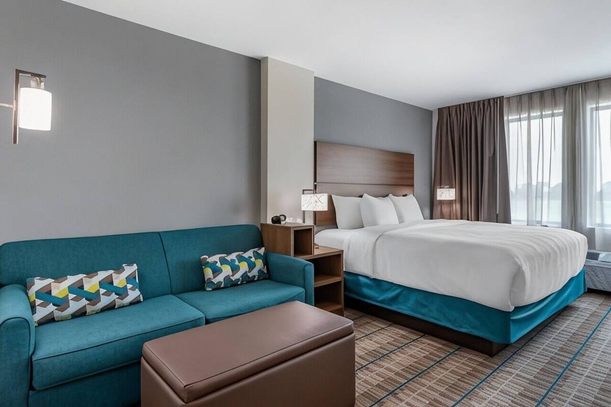 1 bedroom, desk, WiFi (free), bed sheets