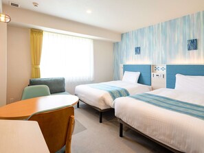 Superior Room, 2 Single Beds, Non Smoking | In-room safe, desk, blackout curtains, soundproofing