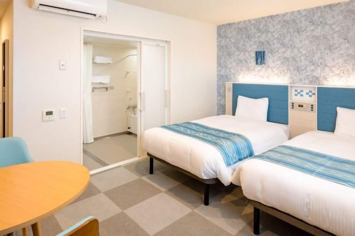 In-room safe, desk, blackout drapes, soundproofing