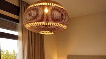 Coffres-forts dans les chambres, draps fournis