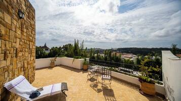 Twin Room (Tamuda) | Terrace/patio