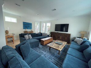 Smart TV, DVD player, books
