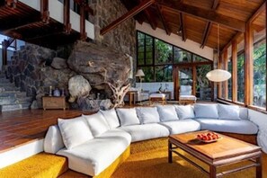 Fireplace - Casita del Lago, Atitlan, Cerro de Oro (LAKE HOUSE) (Santiago Atitlan)