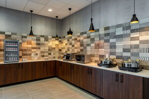 Desayuno buffet incluido todos los días 