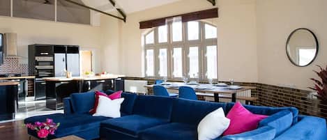 Télévision, espaces bureaux