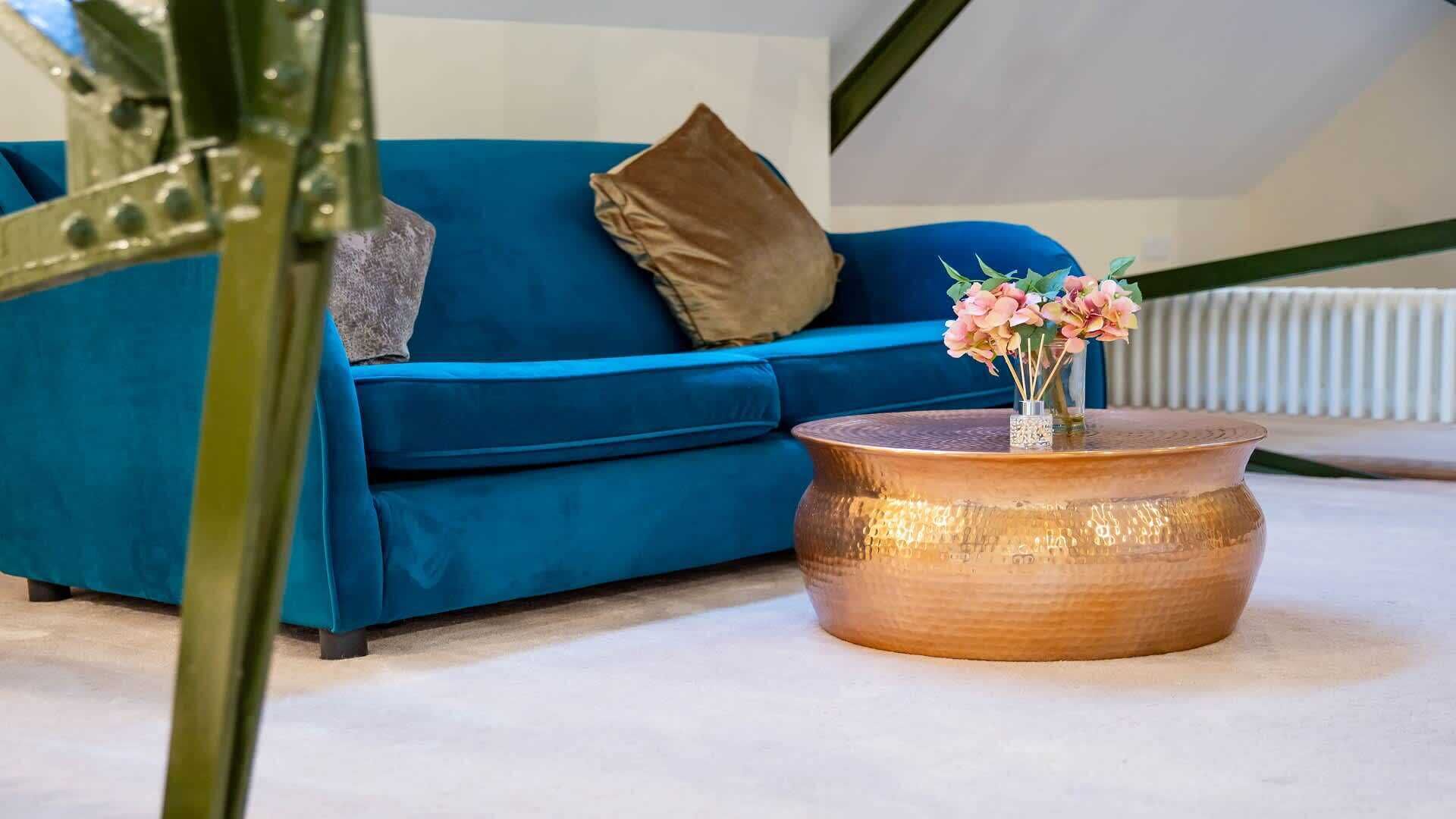 Televisión, oficina