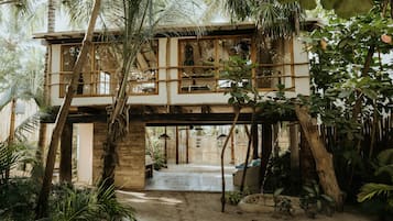 Children's play area - indoor