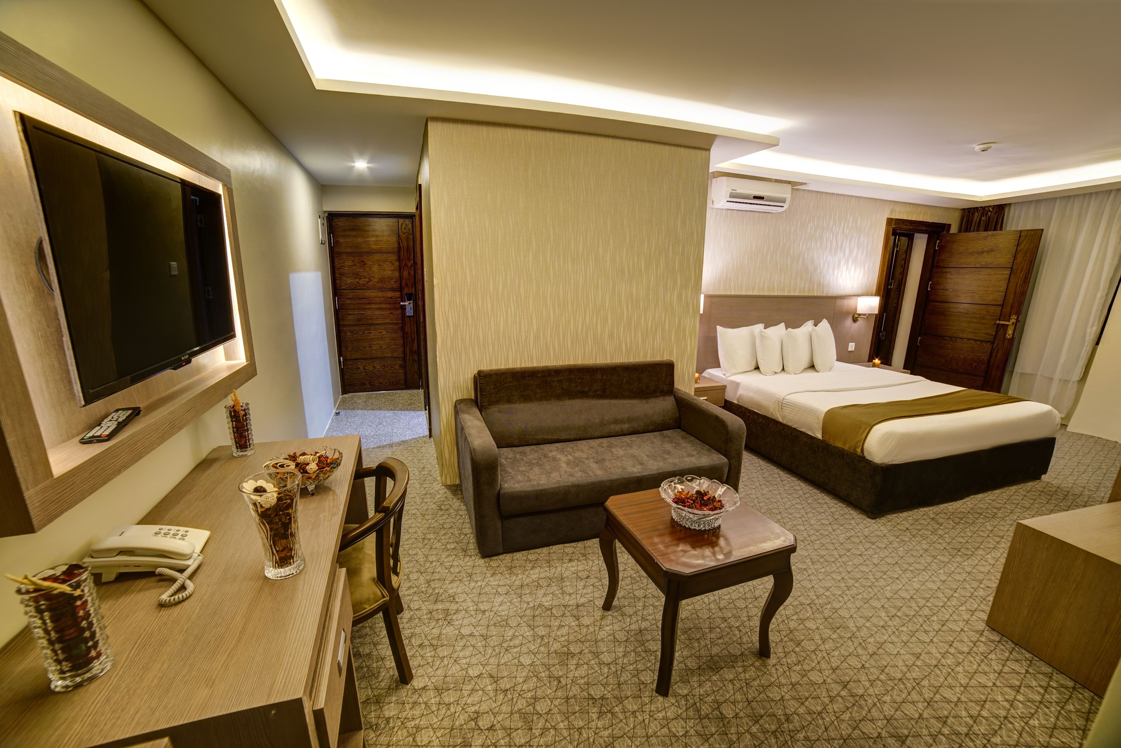 family suite | premium bedding, minibar, in-room safe, individually decorated