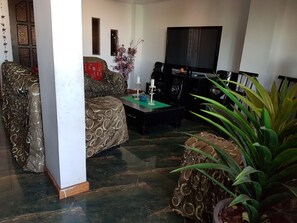 Unclassified image, 2 of 4, button - Daily Apartment in Iquique in my house. (Iquique)