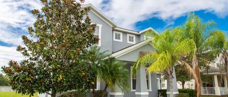 Maison (Trafalgar Resort community pool and G) | Extérieur