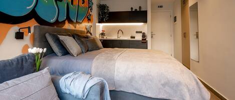 Värdeförvaringsskåp på rummet, strykjärn/strykbräda och wi-fi