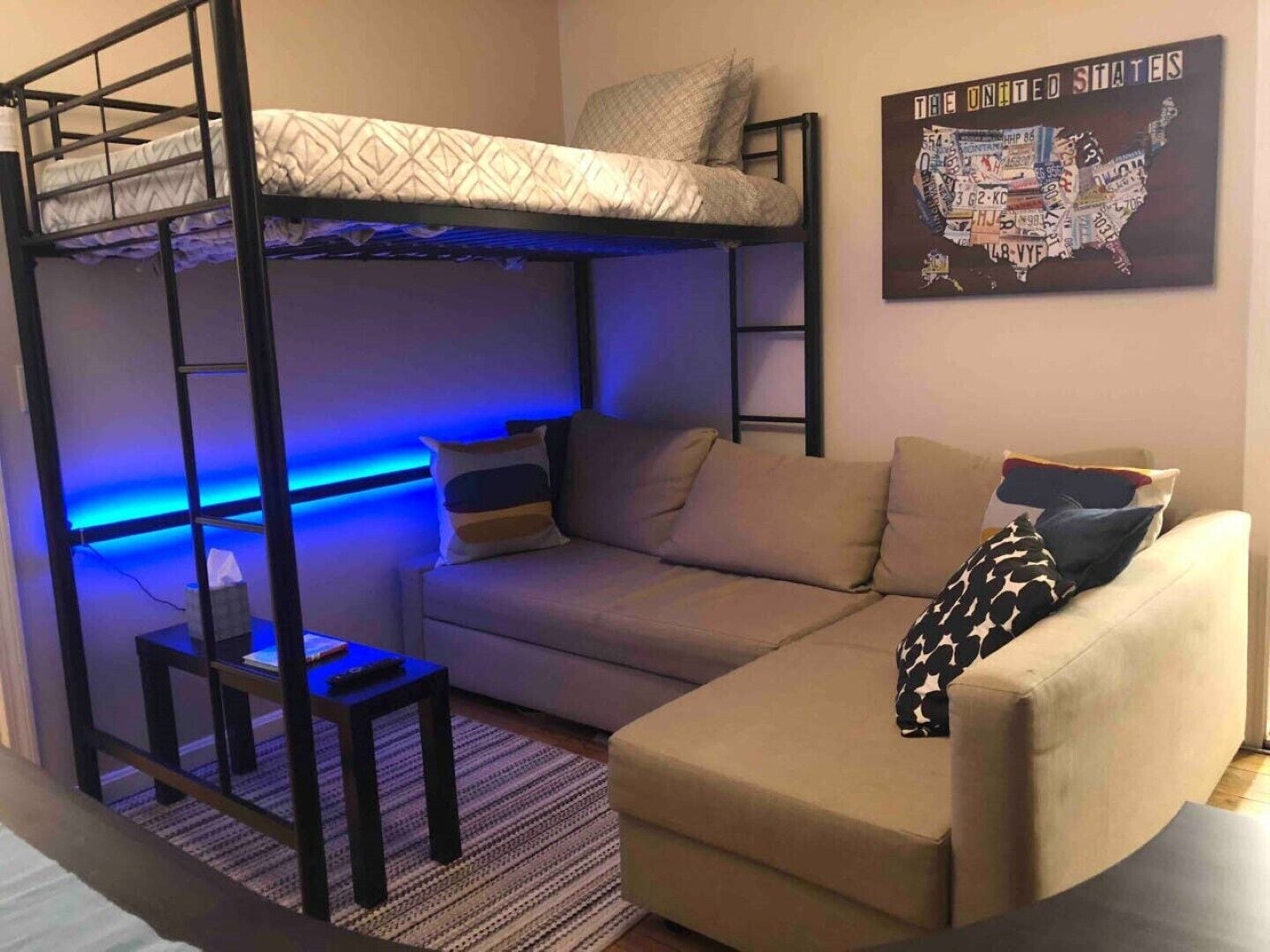 Studio on Federal Hill in DePasquale Square longterm stays  please read disc. 