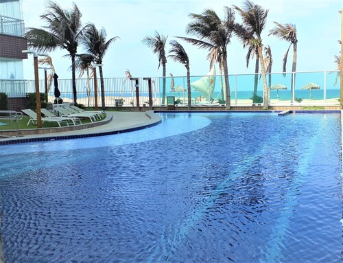 Beachfront Condominium BEACH WAY - PORTO DAS DUNAS - CE, APARTMENT WITH SEA VIEW
