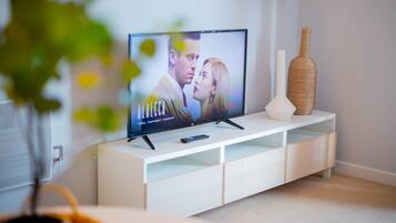 Apartment, Accessible, Private Bathroom | Lounge