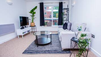 Superior Apartment, Accessible, Private Bathroom (Two Bedrooms) | Lounge