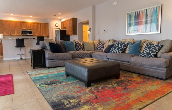 Villa (Bellavida Resort, private pool, 2 gam) | Living room