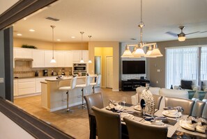 Hus (Gated Community,  Private pool and ga) | Eget kjøkken | Kjøleskap, kaffetrakter/tekoker, brødrister og hurtigmikser