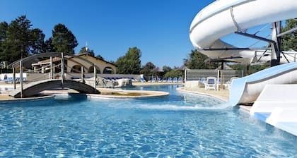 Appart Abordable avec Accès à 2 Piscines!
