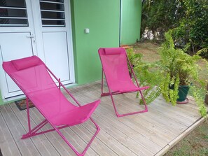 Terrace/patio - A CORNER OF ZENITUDE. (Saint-Joseph)
