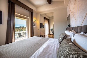 Room - (Florence)