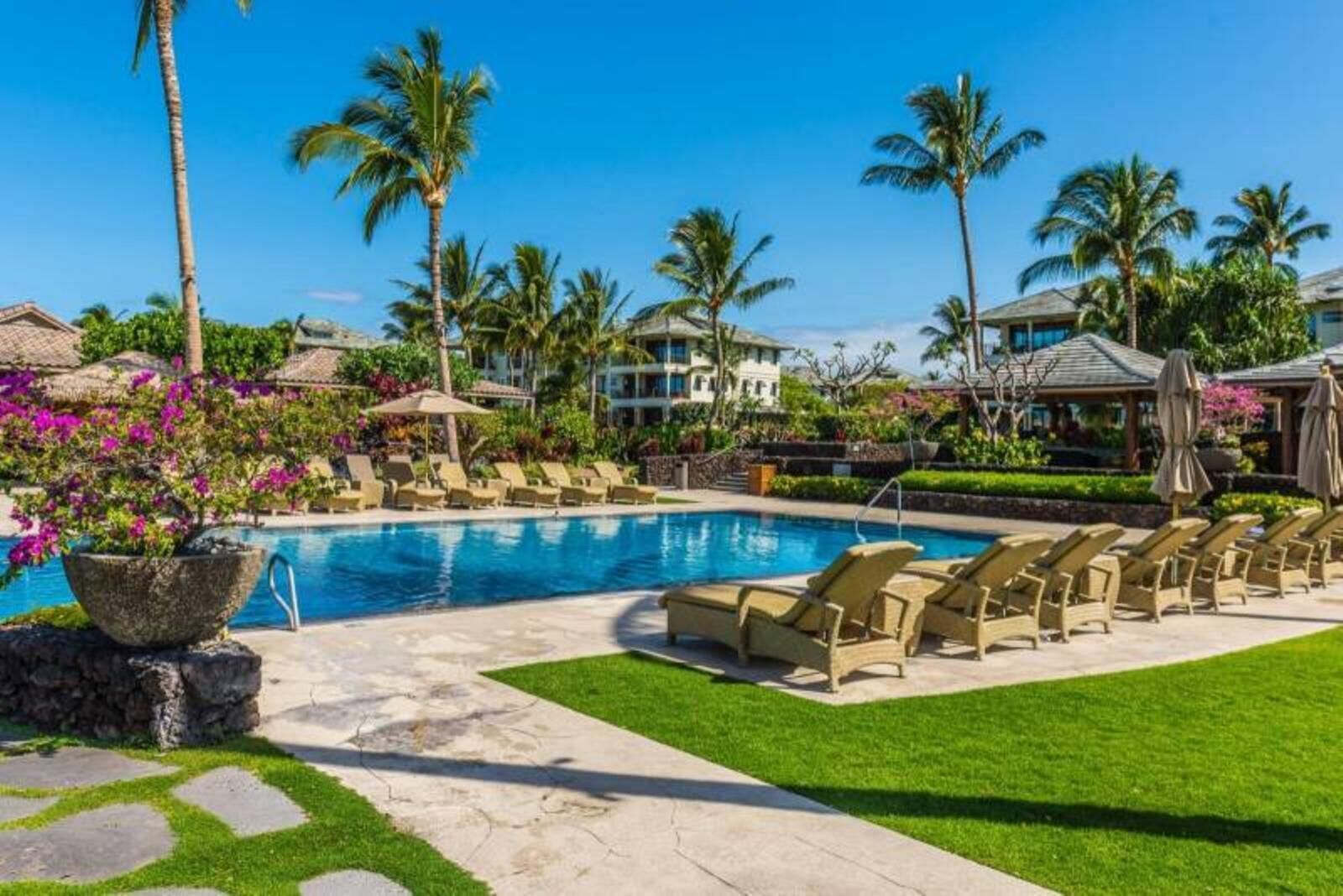 Beachfront Kolea, Private Access to Beach, BBQ on Lanai, Daily Hilton ...