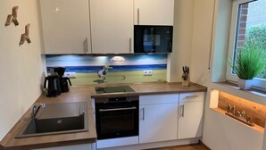 Apartment | Private kitchen | Stovetop, dishwasher - Fewo Spiekeroog (Bad Zwischenahn)