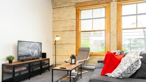 City Room | Living room - Premium Condo Across From MTS Winnipeg (Winnipeg)