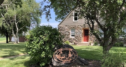 STONE HOUSE FARM — COME ENJOY COUNTRY CHARM!