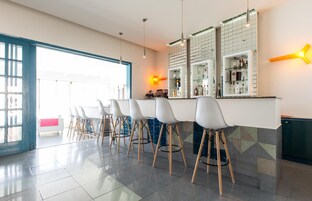 Bar (en la propiedad)