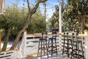 Terrace/patio - Marsh-Front Boho Retreat,  2 Min Walk to Beach, Best Surf Break on Folly! (Folly Beach)