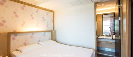 2 bedrooms, free WiFi