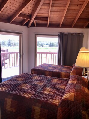 Rideaux occultants, Wi-Fi gratuit, draps fournis