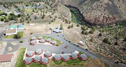 Smith Rock Resort