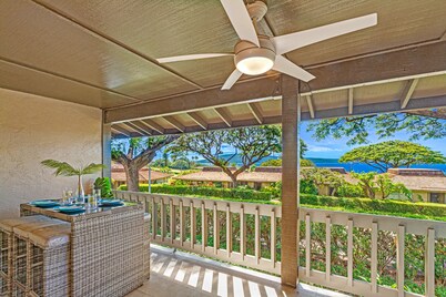 Spectacular Ka'anapali Villa 3/3, AC, pool, Ocean and Island views