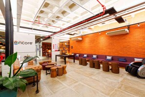 Lobby - Ramada Encore by Wyndham Sao Paulo Tiradentes (São Paulo)