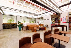 Lobby - Ramada Encore by Wyndham Sao Paulo Tiradentes (São Paulo)