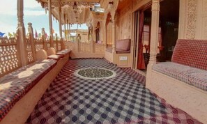 Exterior detail - (Srinagar)