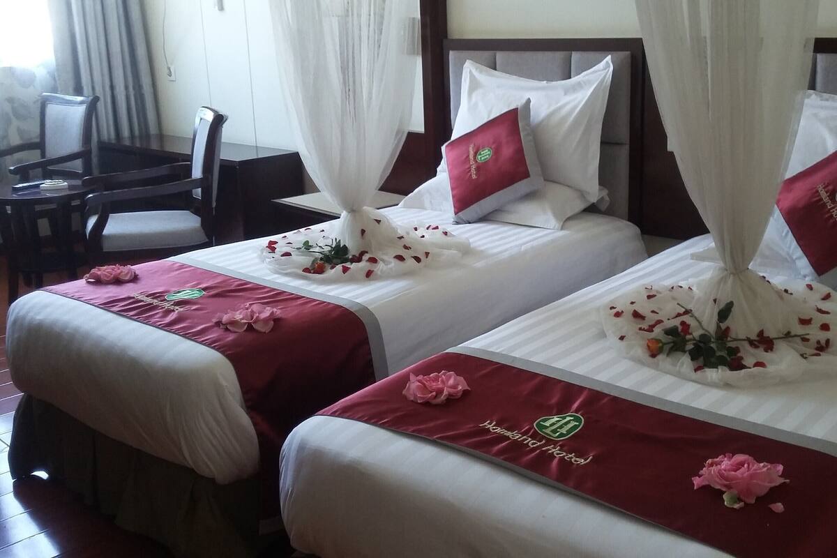 In-room safe, blackout curtains, free WiFi, bed sheets