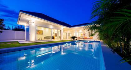 Luxus Poolvilla Lamyai