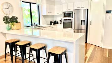 Fridge, microwave, oven, dishwasher