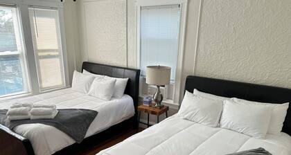 Spacious 2nd fl 4 bedroom 2 bath apartment